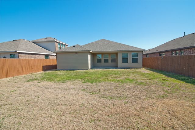 3913 Great Plains Way, Forney, TX 75126