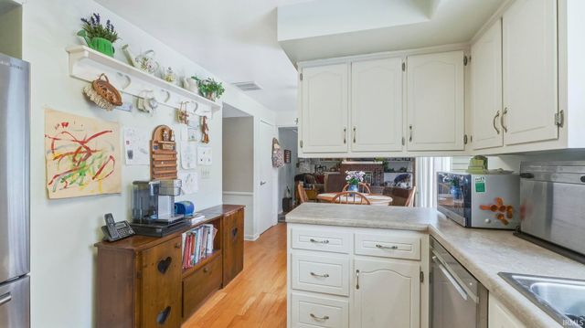 1405 Gillieron Drive, Fort Wayne, IN 46825