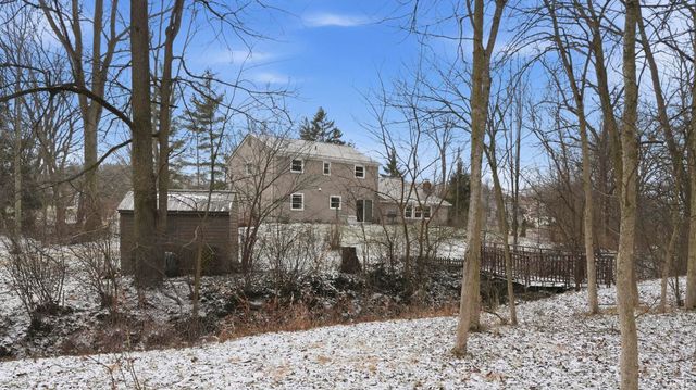 1405 Gillieron Drive, Fort Wayne, IN 46825