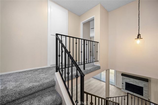 8347 Grenoble Street 9, Sunland, CA 91040