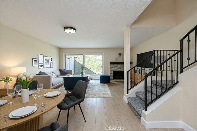 8347 Grenoble Street 9, Sunland, CA 91040