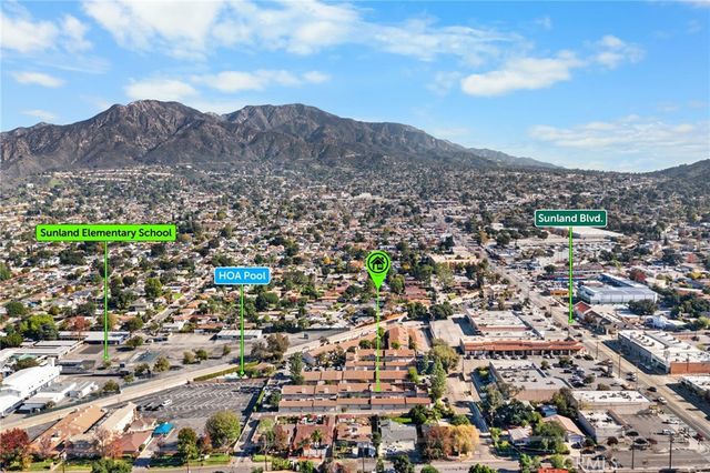 8347 Grenoble Street 9, Sunland, CA 91040