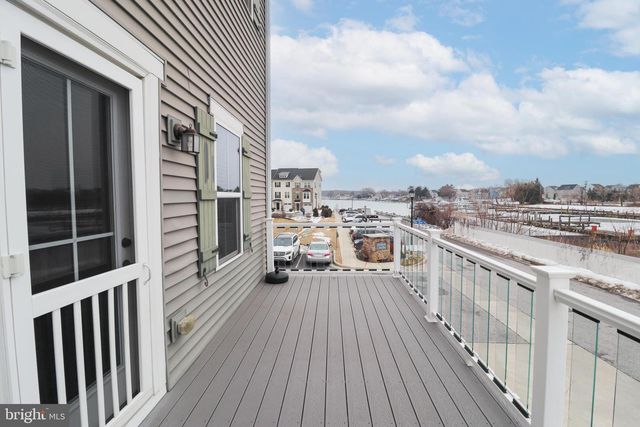 8229 SEAWORTHY WAY, Dundalk, MD 21222