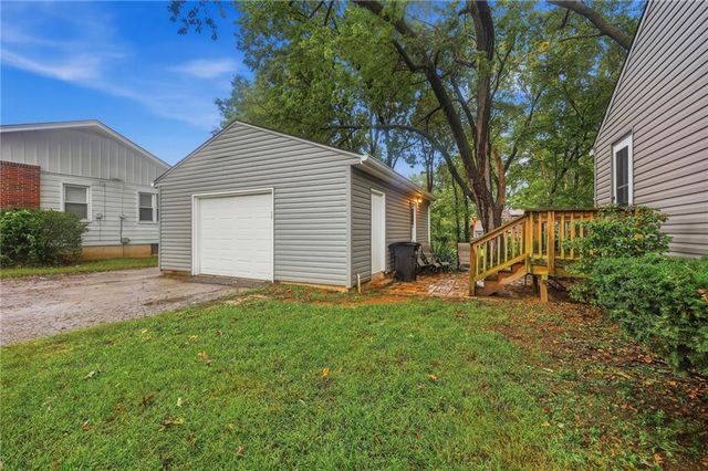 5807 Quivira Road, Shawnee, KS 66216