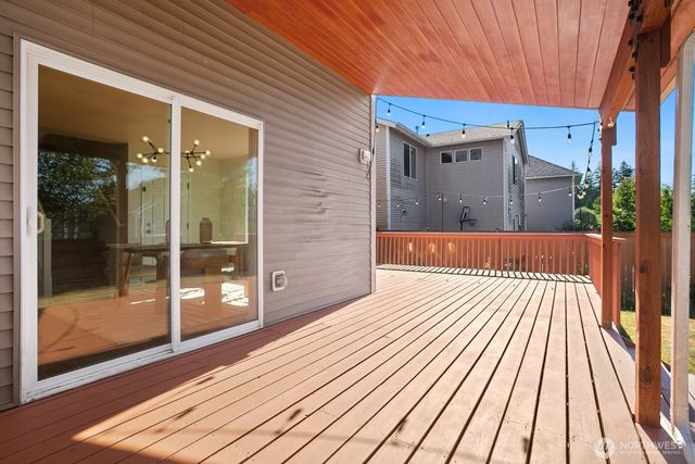 33828 SE Odell Street, Snoqualmie, WA 98065