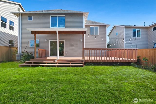 33828 SE Odell Street, Snoqualmie, WA 98065