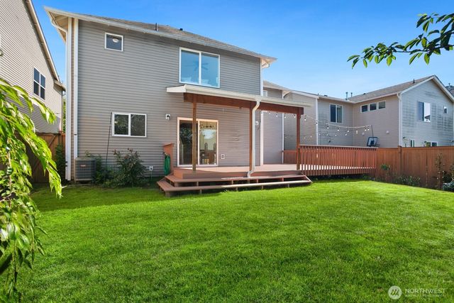 33828 SE Odell Street, Snoqualmie, WA 98065