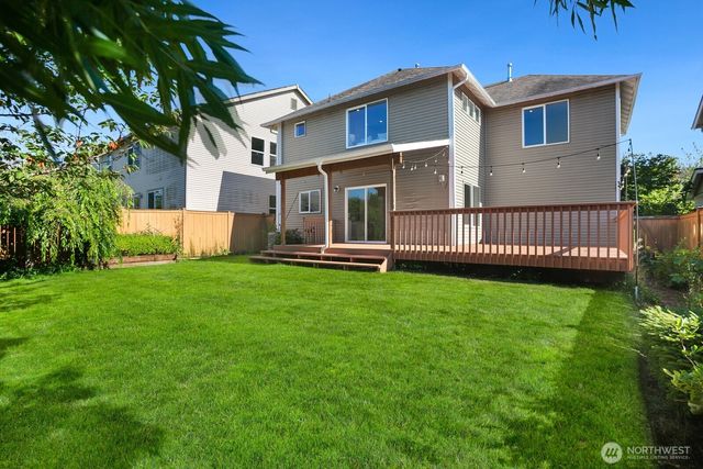 33828 SE Odell Street, Snoqualmie, WA 98065