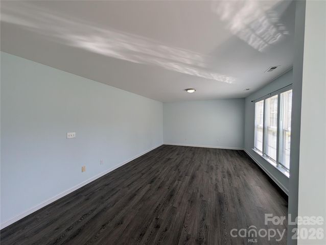 11141 Carver Pond Road, Charlotte, NC 28269