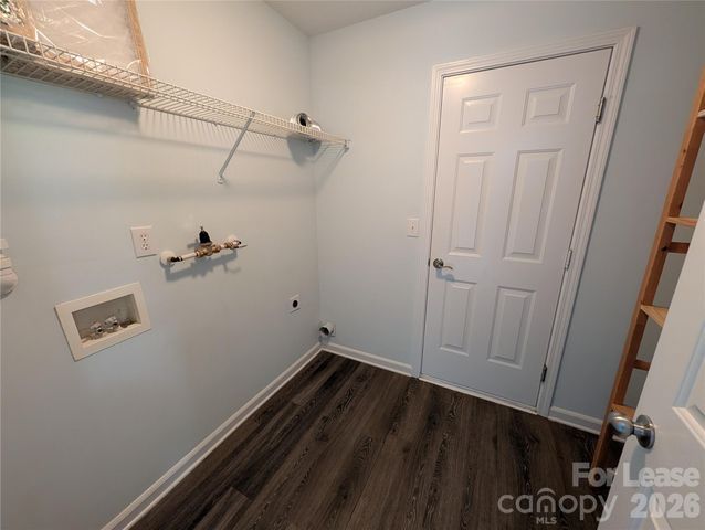 11141 Carver Pond Road, Charlotte, NC 28269