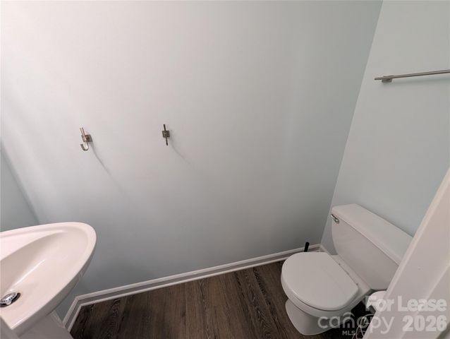 11141 Carver Pond Road, Charlotte, NC 28269