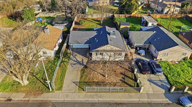 5674 Rio Verde Way, North Highlands, CA 95660