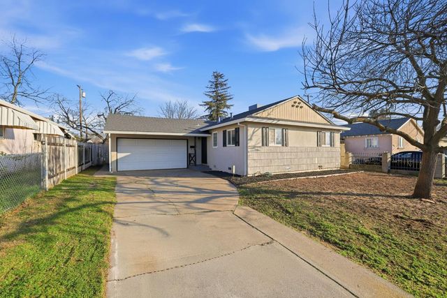 5674 Rio Verde Way, North Highlands, CA 95660