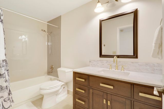 1107 Duncan Circle 102, Palm Beach Gardens, FL 33418