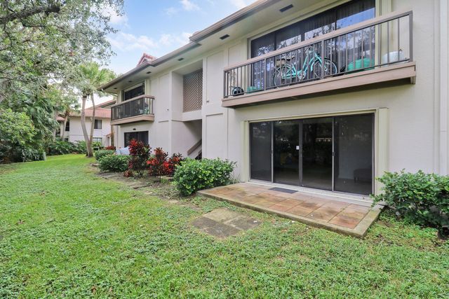 1107 Duncan Circle 102, Palm Beach Gardens, FL 33418