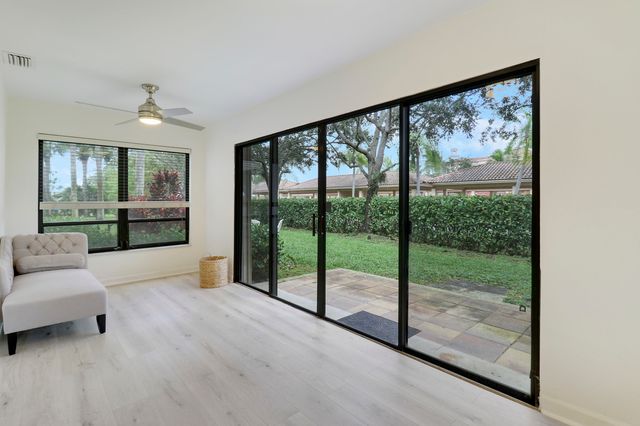 1107 Duncan Circle 102, Palm Beach Gardens, FL 33418