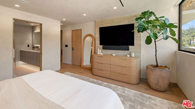 8787 Shoreham Drive 902, West Hollywood, CA 90069