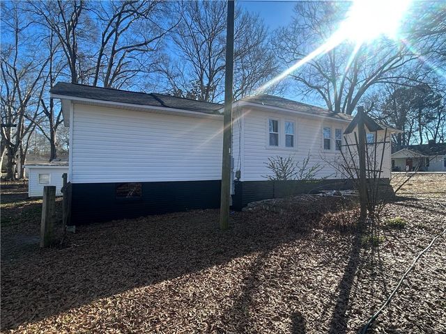 305 Kay Street, Belton, SC 29627