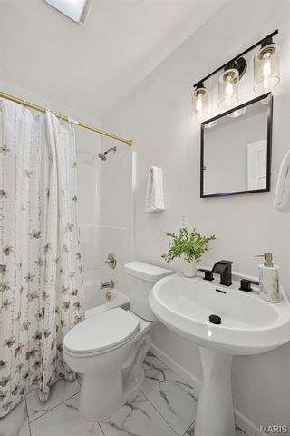 1360 Arlington Drive, Florissant, MO 63033