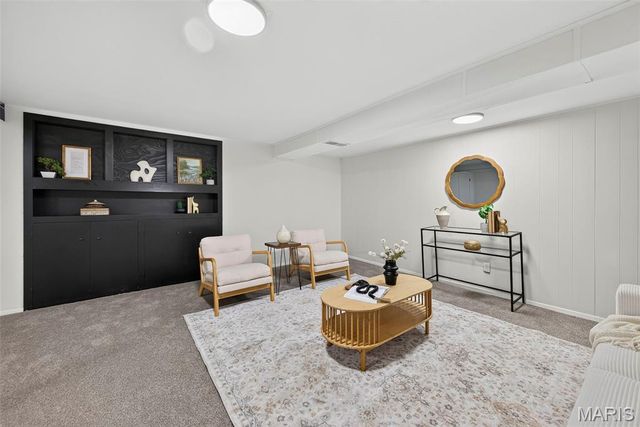 1360 Arlington Drive, Florissant, MO 63033