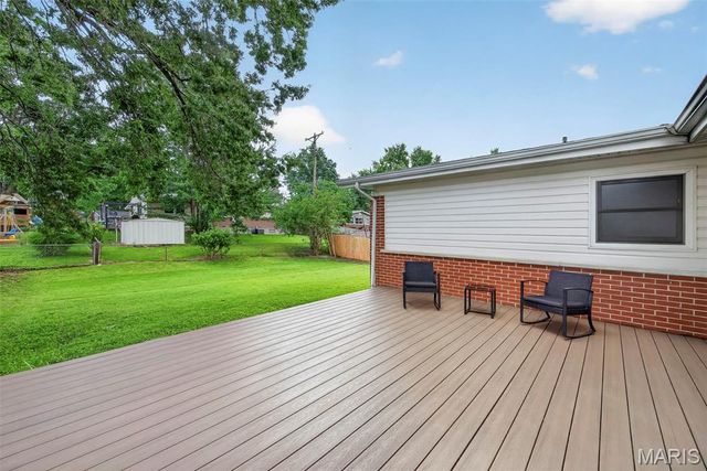 1360 Arlington Drive, Florissant, MO 63033