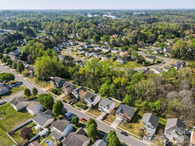 1217 Jordans Pond Lane, Charlotte, NC 28214