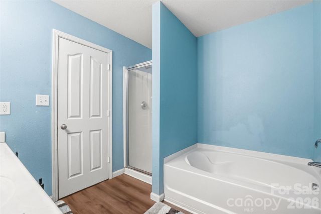 1217 Jordans Pond Lane, Charlotte, NC 28214