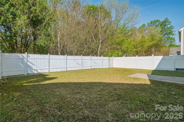 1217 Jordans Pond Lane, Charlotte, NC 28214