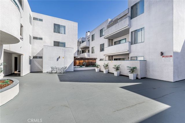 14610 Erwin 212, Van Nuys, CA 91411