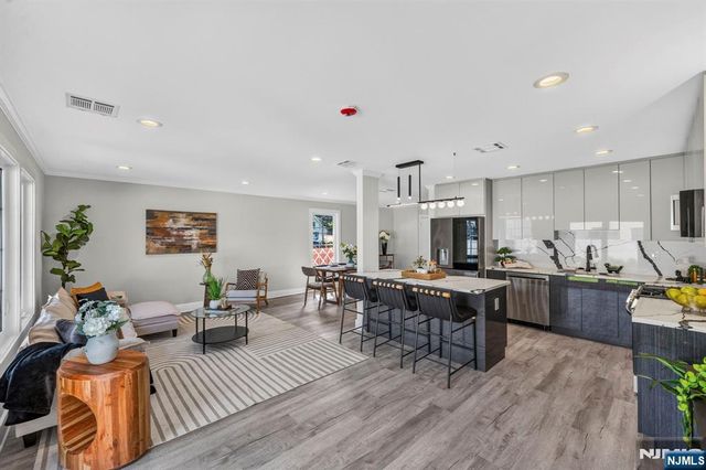 163B Kipp Avenue, Elmwood Park, NJ 07407