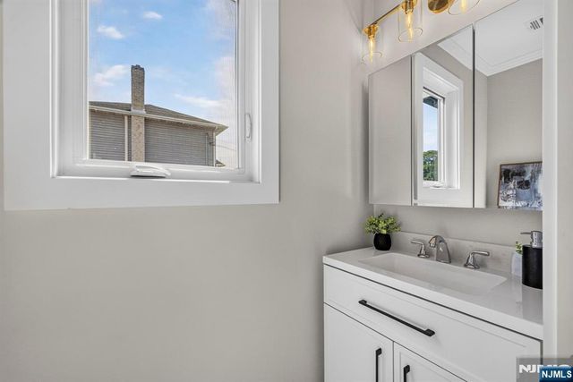 163B Kipp Avenue, Elmwood Park, NJ 07407