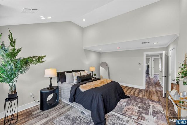 163B Kipp Avenue, Elmwood Park, NJ 07407