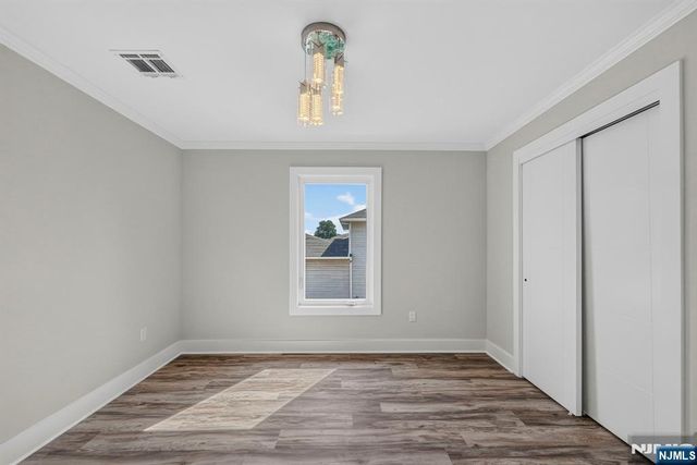 163B Kipp Avenue, Elmwood Park, NJ 07407