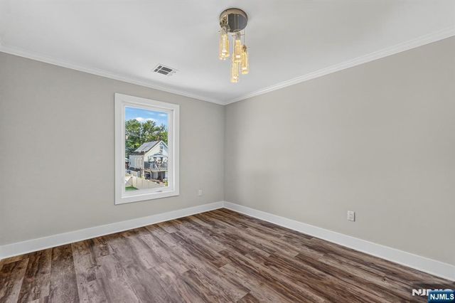 163B Kipp Avenue, Elmwood Park, NJ 07407