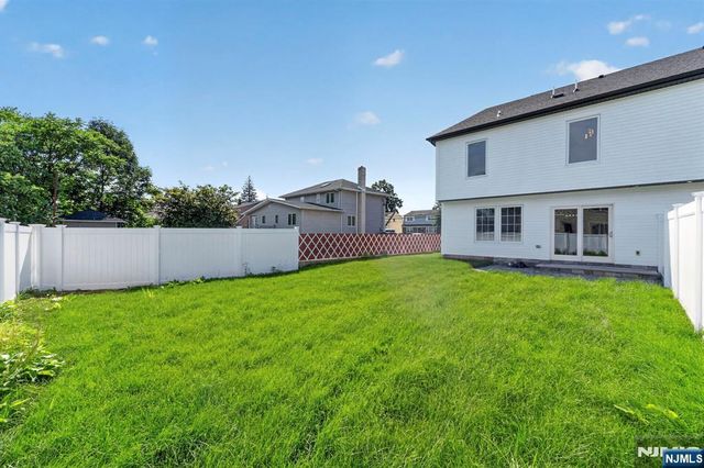 163B Kipp Avenue, Elmwood Park, NJ 07407