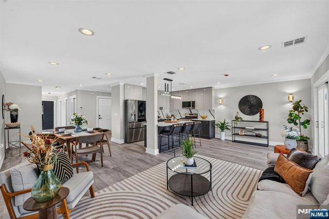 163B Kipp Avenue, Elmwood Park, NJ 07407