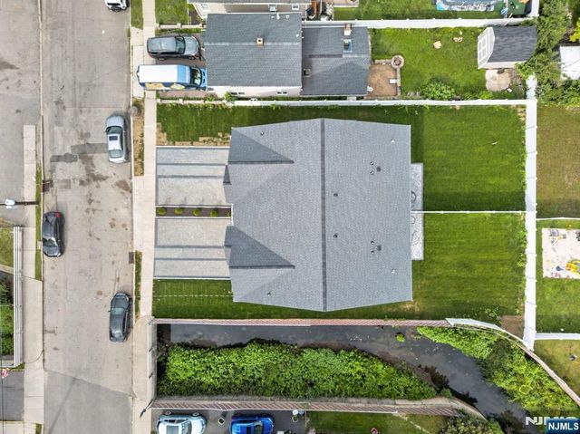 163B Kipp Avenue, Elmwood Park, NJ 07407