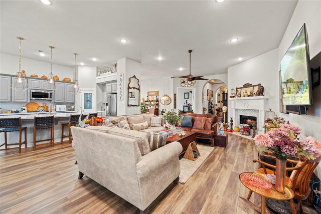 6906 Thomas Trail, Katy, TX 77493