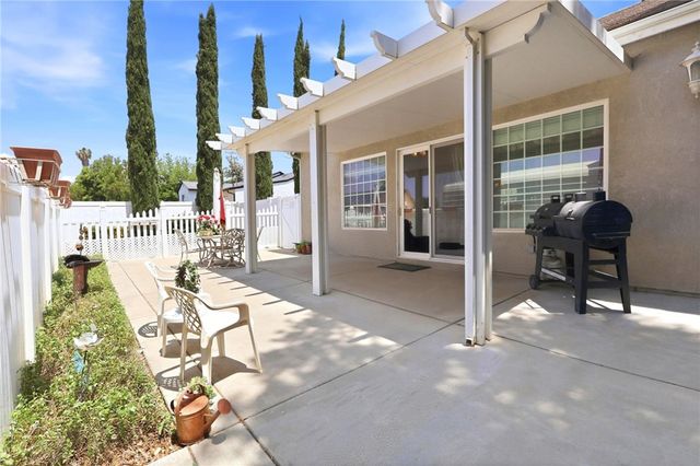 12568 Bryant, Yucaipa, CA 92399