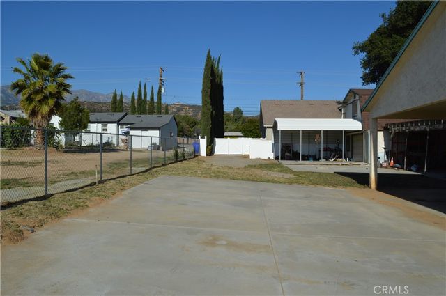 12568 Bryant, Yucaipa, CA 92399