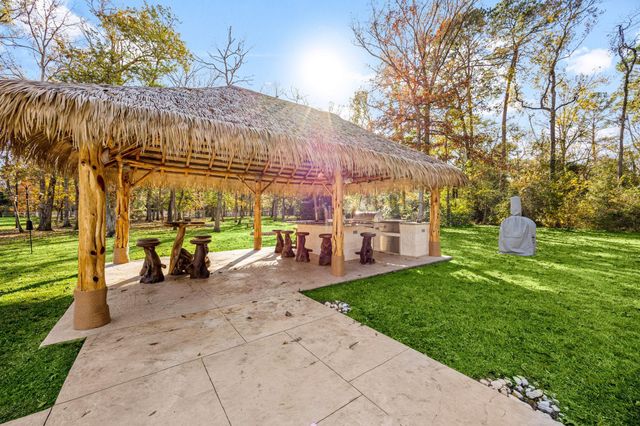 11984 White Oak Crossing, Conroe, TX 77385