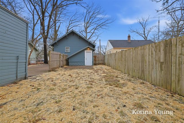 3008 9th Street, Muskegon, MI 49444