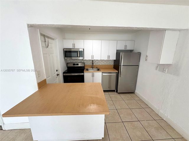 4271 NW 5th Street 128, Plantation, FL 33317