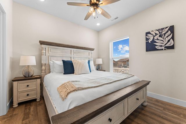 340 Settlers Cove, Kimberling City, MO 65686