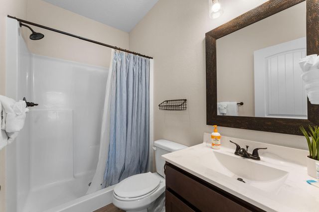 340 Settlers Cove, Kimberling City, MO 65686