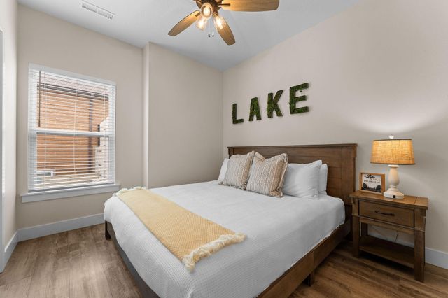 340 Settlers Cove, Kimberling City, MO 65686