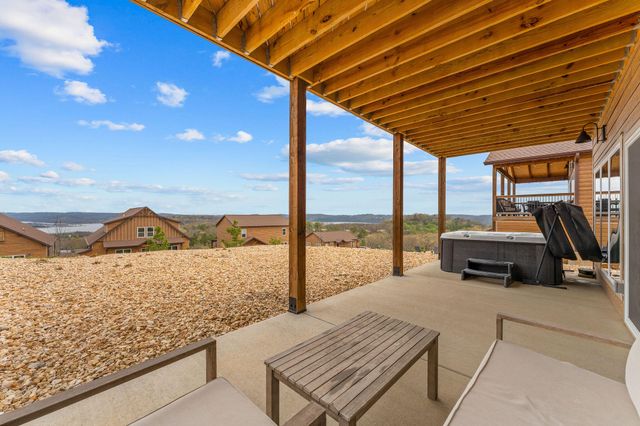 340 Settlers Cove, Kimberling City, MO 65686