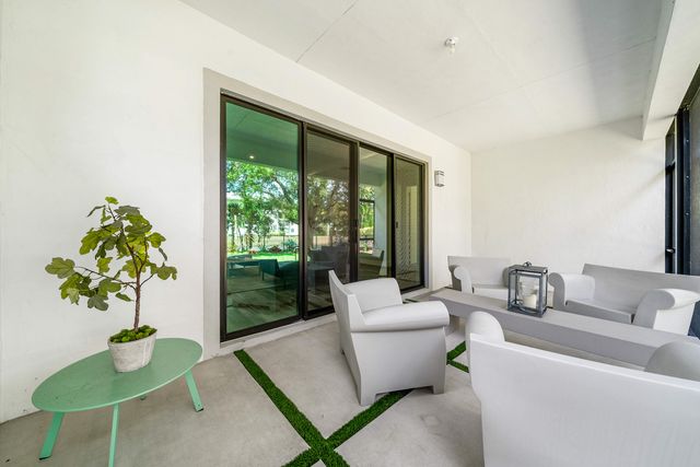 3069 Safflower Circle, West Palm Beach, FL 33401