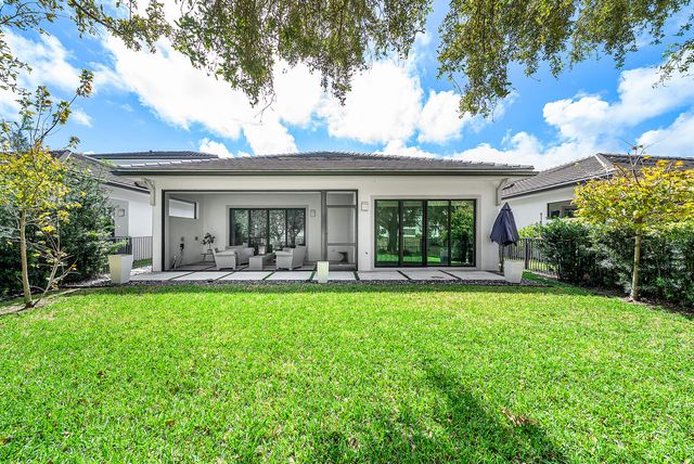 3069 Safflower Circle, West Palm Beach, FL 33401