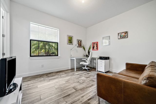 3069 Safflower Circle, West Palm Beach, FL 33401